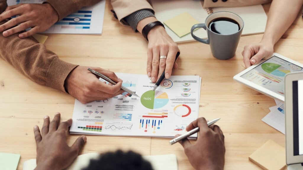 Website Management for E-Commerce Strategy and Discussion